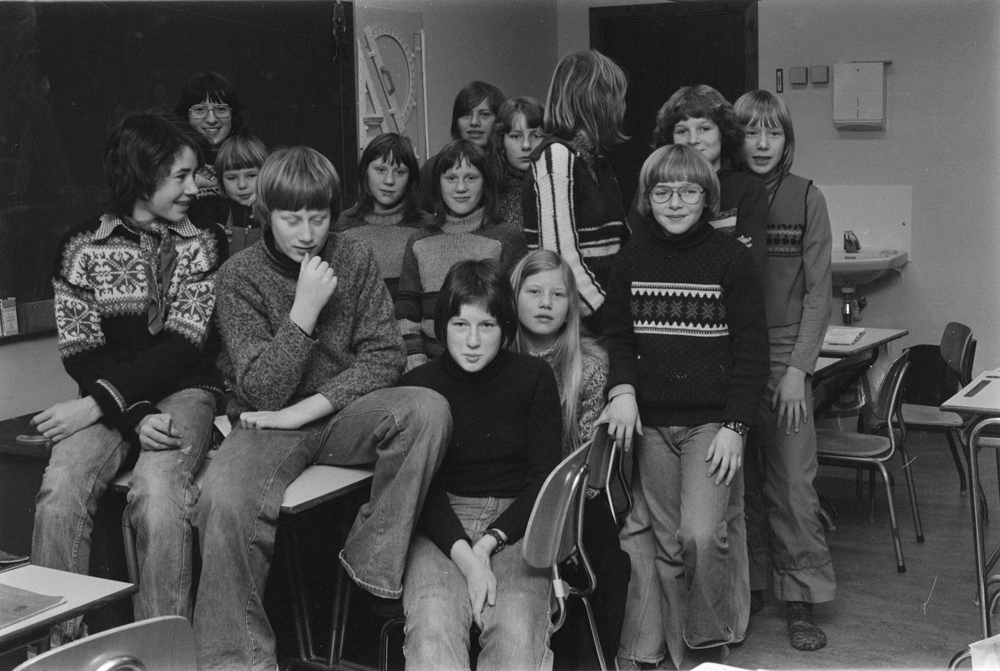 Bleikvassli skole Januar 1978. 
7. klasse sammen med Bjørg Langseth Valen som vikarierte denne dagen.