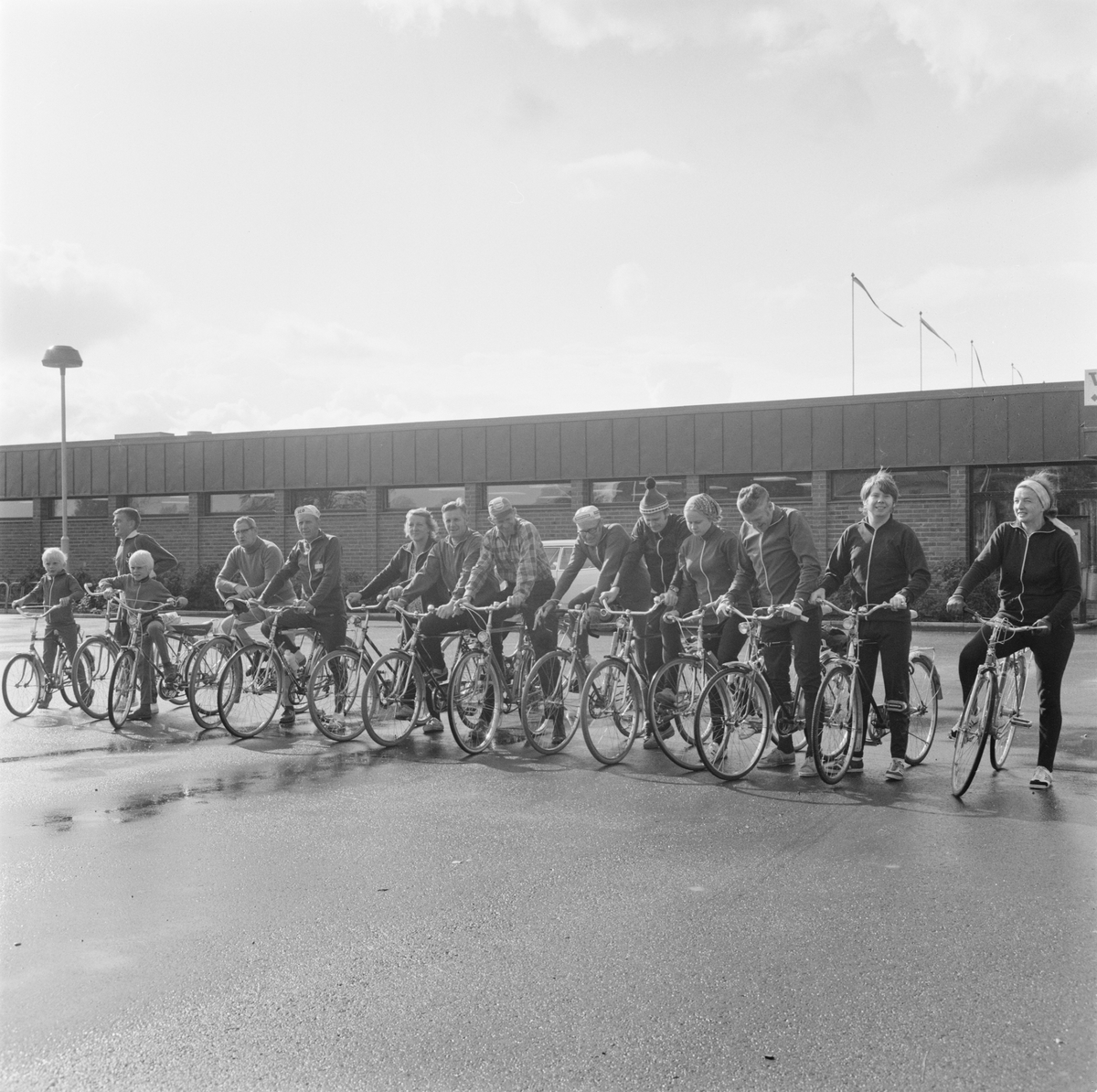 Vendel runt, Vendels socken, Uppland, september 1971