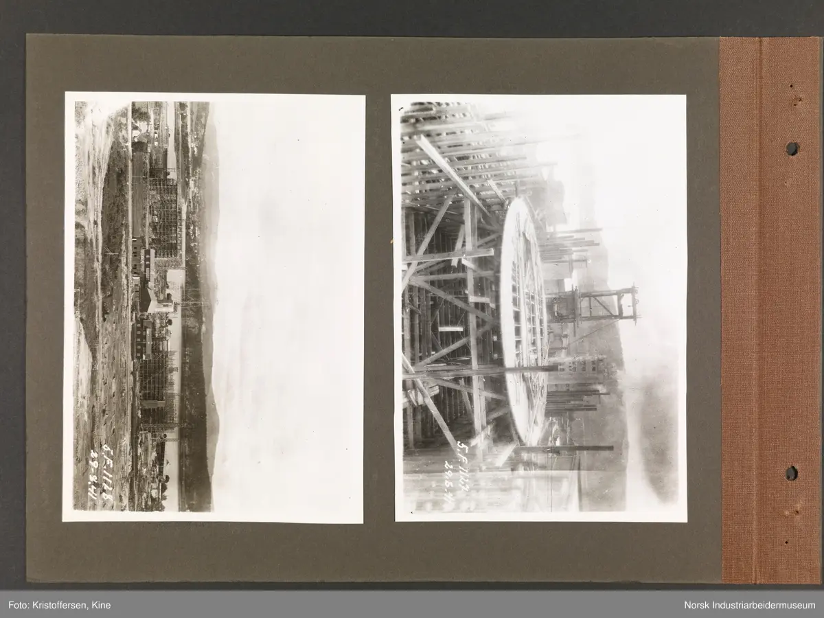 Fotoalbum med 20 sider og 37 innlimte fotografier fra Norsk Hydro på Herøya.