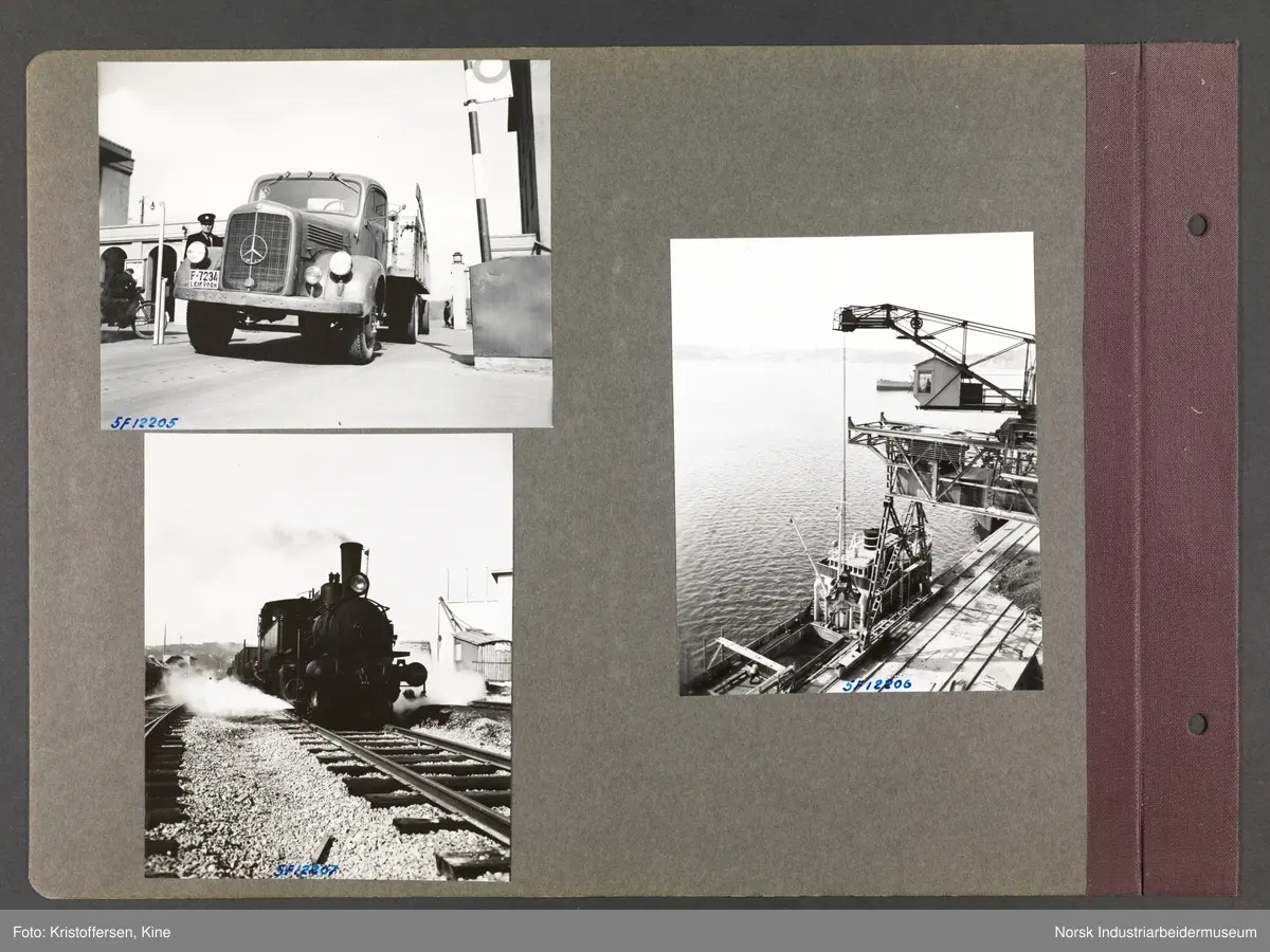 Fotoalbum med 50 sider og 123 innlimte fotografier fra Norsk Hydro på Herøya.