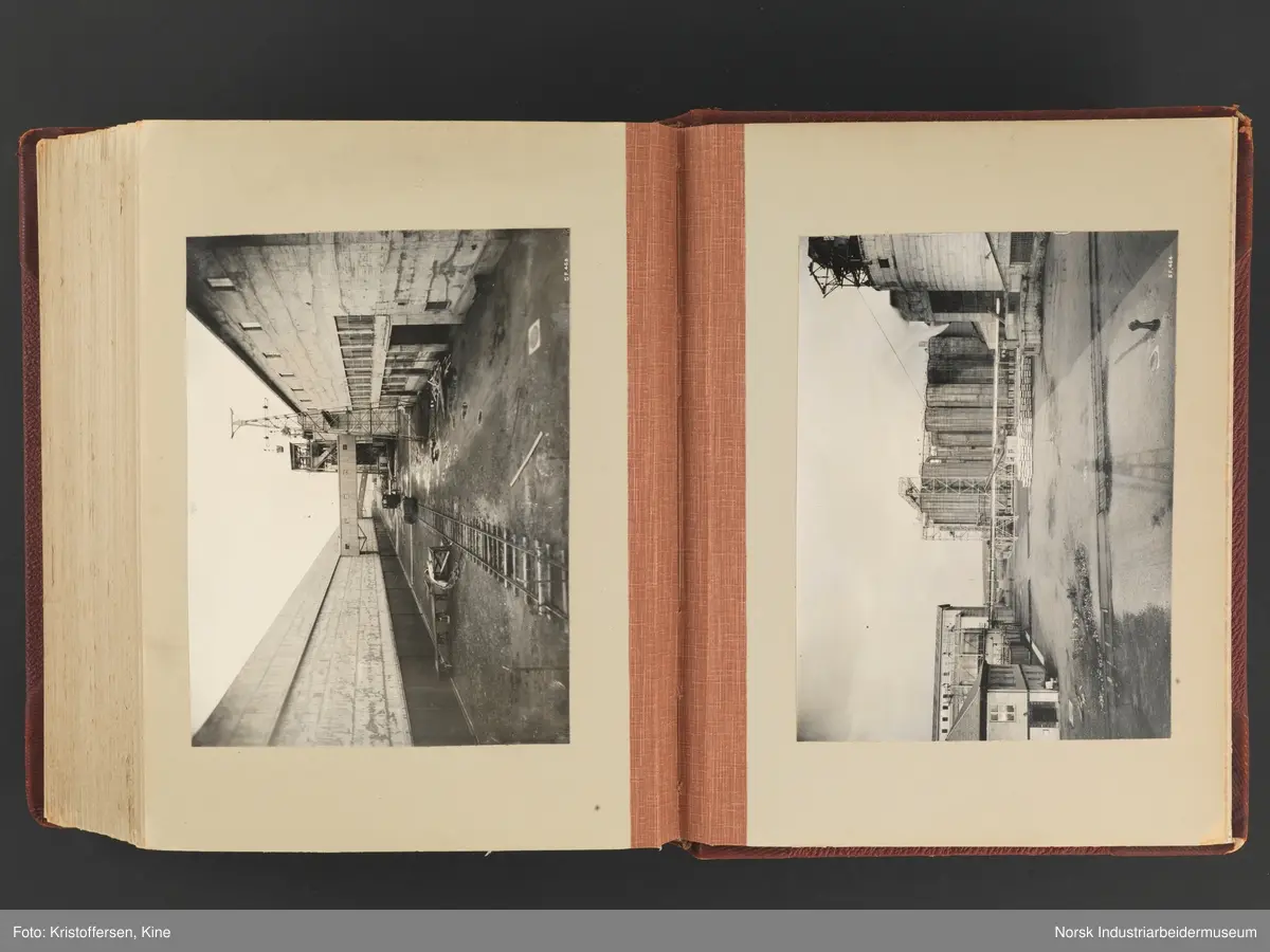 Fotoalbum med 88 sider og 116 innlimte fotografier fra Norsk Hydro på Herøya. Fotografiene viser starten av Eidanger Salpeterfabriker