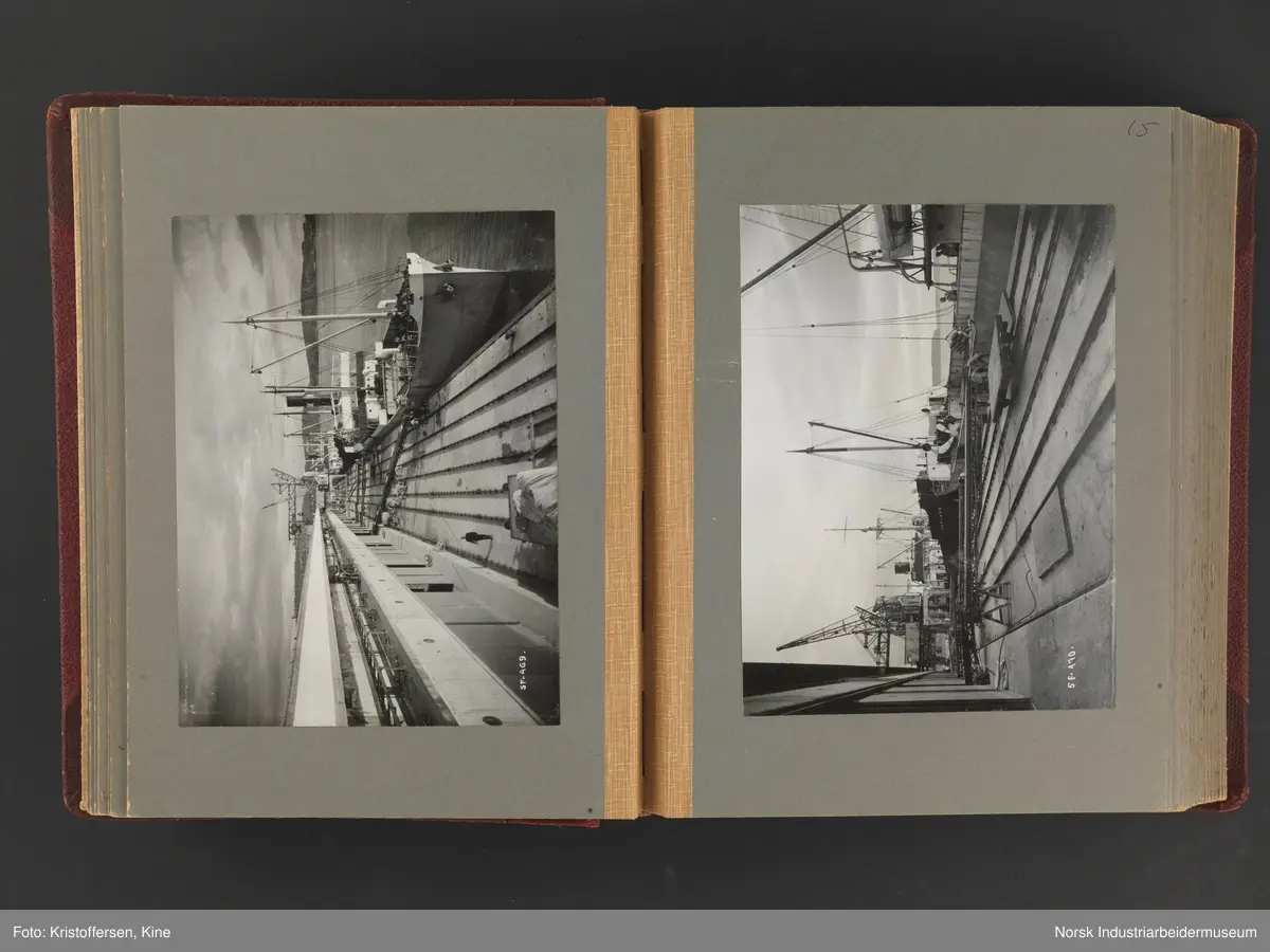 Fotoalbum med 88 sider og 116 innlimte fotografier fra Norsk Hydro på Herøya. Fotografiene viser starten av Eidanger Salpeterfabriker