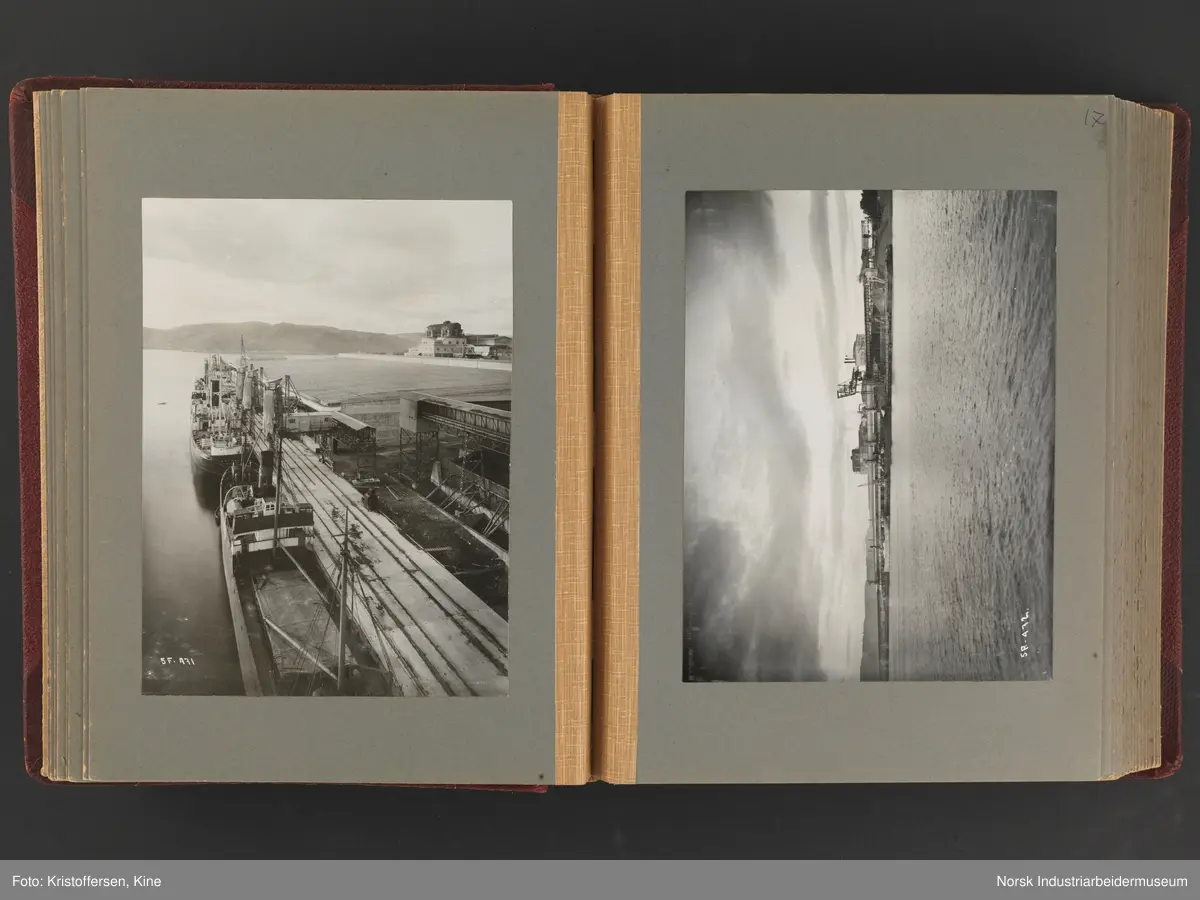 Fotoalbum med 88 sider og 116 innlimte fotografier fra Norsk Hydro på Herøya. Fotografiene viser starten av Eidanger Salpeterfabriker