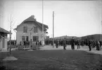 Station anlagd 1905. Stationshuset i två våningar i sten, renoverad på 1930-talet