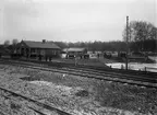 Stationen
Trafikplats har blivit nybyggd 1916. Envånings stationshus i trä