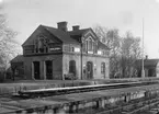 Järnvägsstationen i Dösjöbro, byggd 1897 av Landskrona-Kävlinge Järnväg. 1953 ändrades stavningen till Dösjebro.