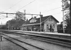 Valla station.