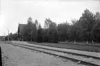 Stationen
Hållplats anlagd 1899 och blev 1904 invigd av Oscar II. En- och enhalvvånings stationshus i trä.