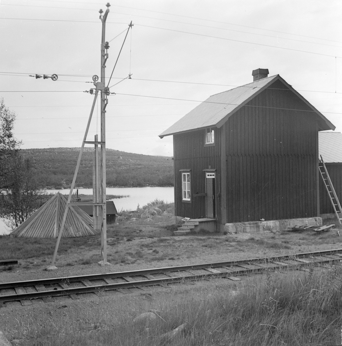 Pumphuset vid Kaisaniemi banvaktstuga 512, sedermera ombyggd till bostad.