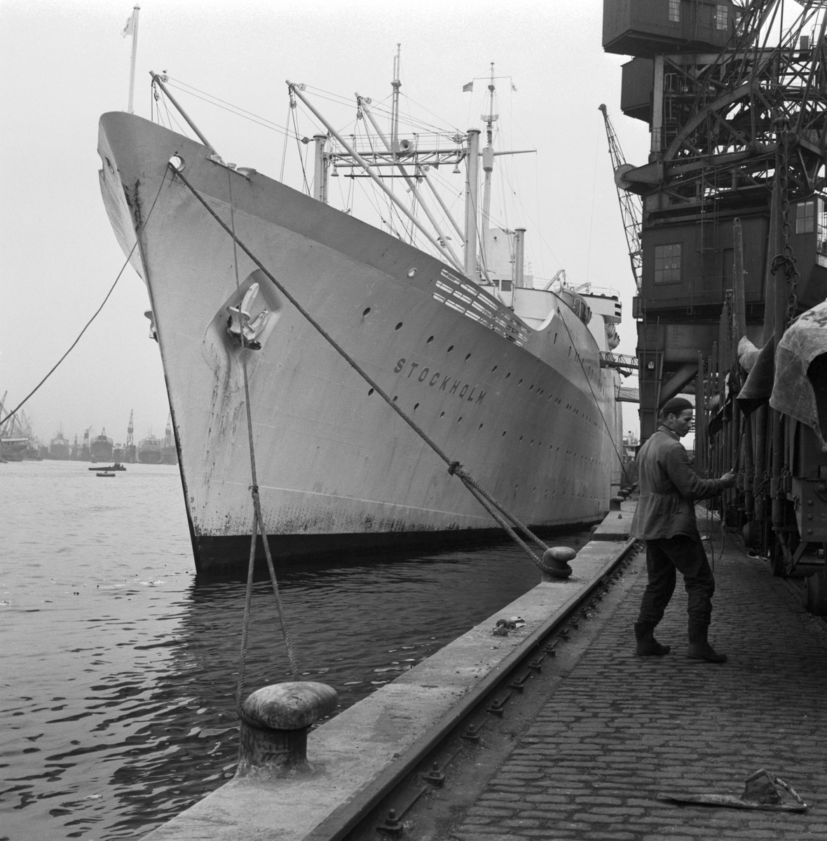 Göteborg. Vagnslaster i Frihamnen.
Stockholm