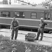 Planteringsarbete vid Stockholm centralstation.