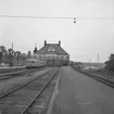 Oskarshamn station, med motorvagnar vid plattformen.