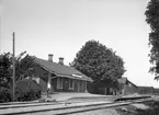 Sperlingsholm station.