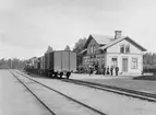 Striberg stationshus och bangård.