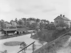 Vy över stationsplan och bangård i Malmköping.