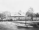 Stationen anlades 1895. Stationshus i en och en halv våning i trä.