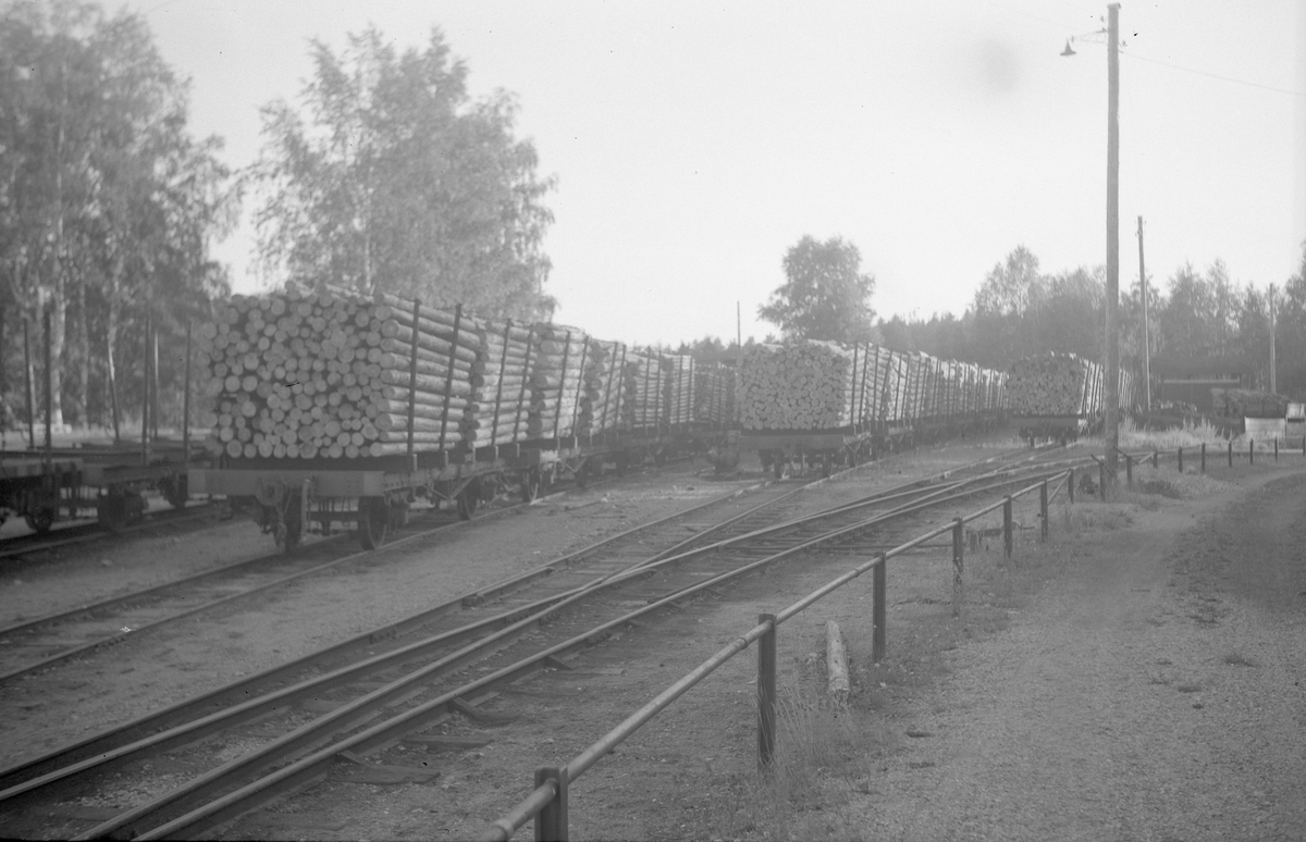 Linghed järnvägsstation.