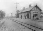 Svennevad järnvägsstation.