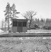 Sedan järnvägen mellan Skärblacka och Finspång, 1962-07-22, byggts om till normalspårig ändrades stationen i Ljusfors till Hållplats.