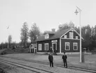 Stationsinspektor A. Widlund vid Triabo station.