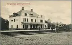 Järnvägsstationen i Skogstorp. Oxelösund - Flen - Västmanlands Järnväg, OFWJ.