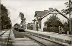 Järnvägsstationen i Strömsholm. Oxelösunds - Flen - Västmanlands Järnväg, OFWJ A 9.