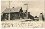 Norrvidinge stationshus i väntan på tåg.