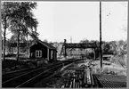 Bangården vid Almvik station, vid byggnation av normalspår.