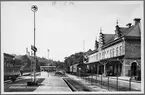 Söderhamn station med Oscarsborg i bakgrunden.