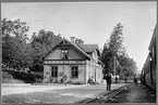 Jönköping-Gripenbergs Järnväg, JGJ. Persontåg vid Stora Hultrum station tidigt 1900 tal.