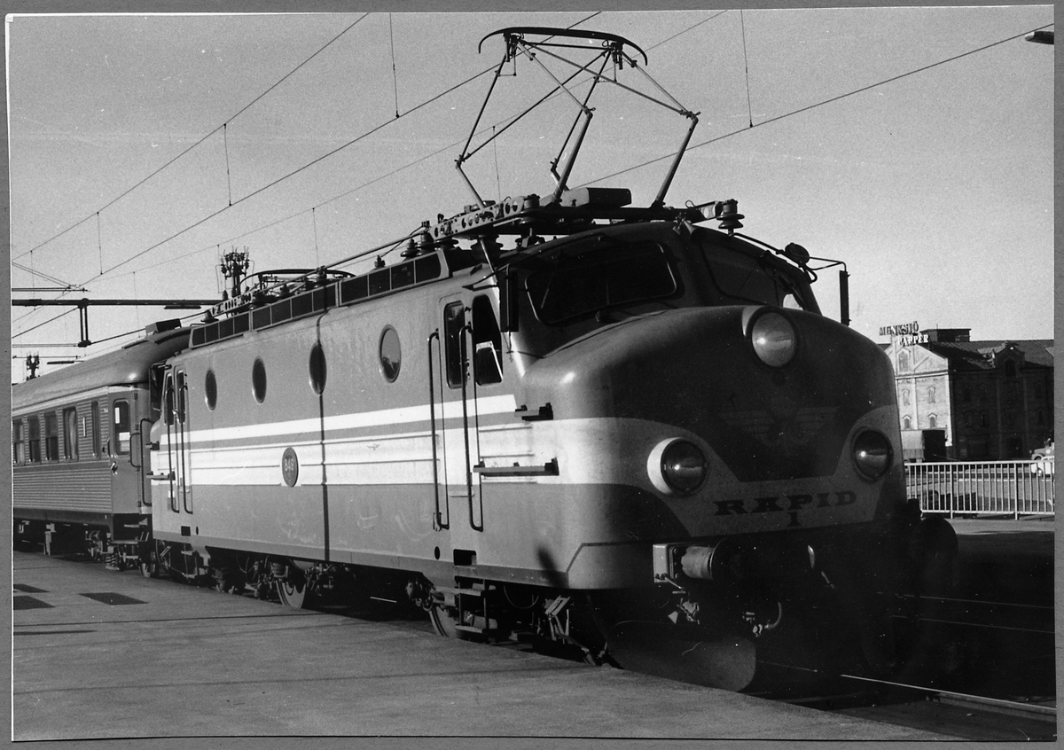 Statens Järnvägar, SJ Ra1 846 "Rapid 1", "Ostkusten", på Gävle Centralstation.