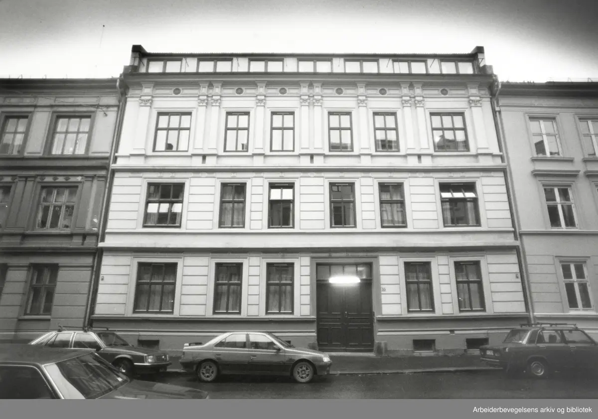 Eilert Sundts gate 55. "Stålgården". November 1989