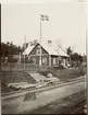Station anlagd 1902. Envånings stationshus i trä, moderniserat 1933. 
Björkliden