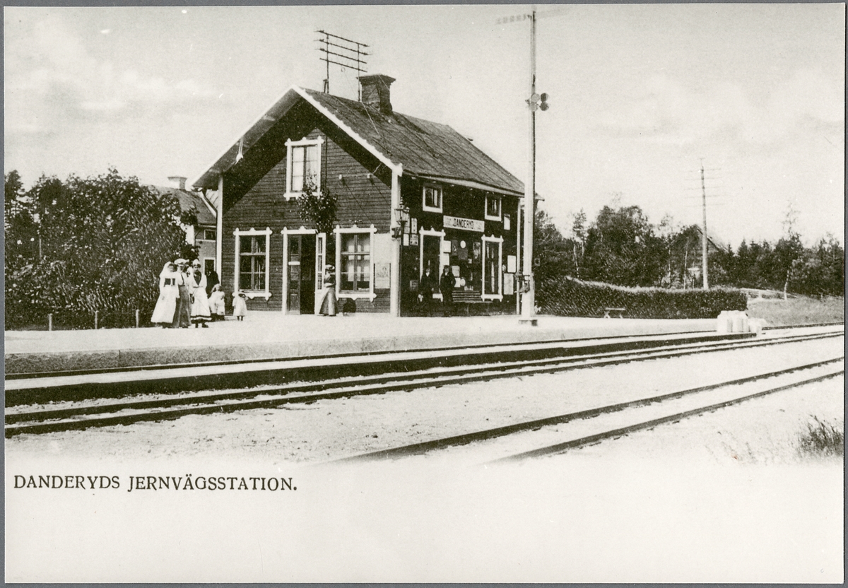 Danderyd station.
