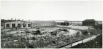 Ostkustbanans, OKB, lokstall och Förvaltningsbyggnaden vid Gävle södra i juni 1936.