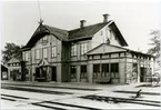 Stationen anlades 1874. Tvåvånings stationshus