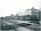 Mellersta Blekinge Järnväg, MBIJ. BKB lok 3  med vagnar på Ronneby station på 1920-talet.