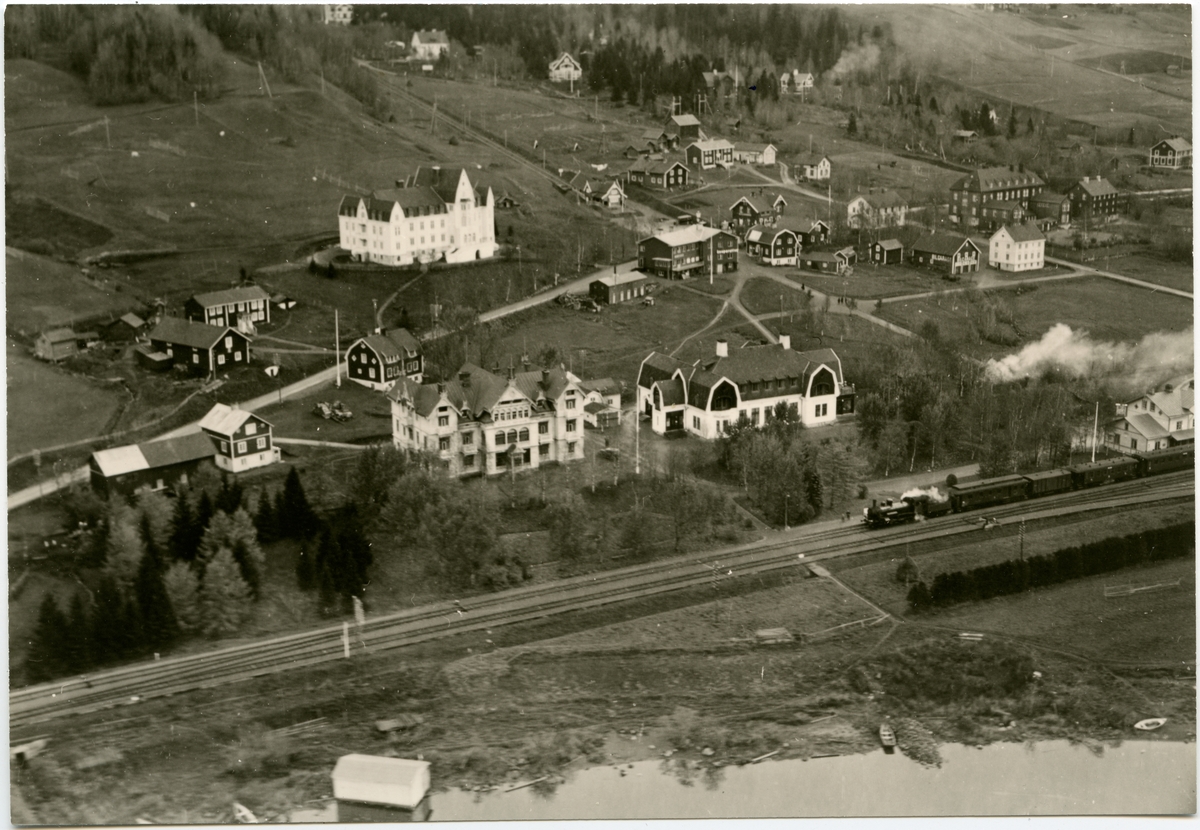 Åres bangård med tågsätt.