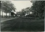 Ängelholm station från sidan, den 3:e mars 1928.