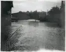 Översvämning invid stationshuset Södertälje kl. 7.25, efter ett häftigt regn