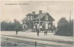 Vreta Kloster station. Mellersta - Östergötlands Järnväg, MÖJ. Banan öppnades 1897, elektrifiering 1915, övergick till Statens Järnvägar, SJ 1950 och banan stängdes 1963.