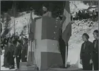 Åre linbana invigning 1952. Generaldirektör Erik Upmark talar.