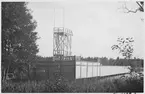 Kallbadhuset i Nässjö. Gulmålad träbyggnad.