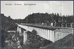 Järnvägsbron över Dalälven vid Duvnäs på linjen mellan Borlänge och Insjöns hamn.