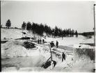 Järnvägsbron byggs över Piteälven vid Sikfors på linjen mellan Piteå och Älvsbyn.