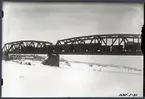 Provbelastning av svängbron över Torne älv. På linjen mellan Haparanda - Torneå.