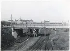 Järnvägsspår under Rosenlundsgatan. Spåret in till höger leder till hantverkskvarteret Måttbandet och dess magasin.