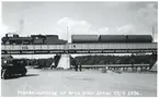 Statens Järnvägar, SJ B 1082. Provbelastning av den nya järnvägsbron.