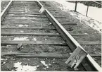 Del av bangården efter olyckan 1956-03-29 då tåg 93, 'Nordpilen, spårade ur vid Granbo station.