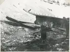 Bombning av plåtbalksbro i Ålså. Efter 250 kg:s bomb.